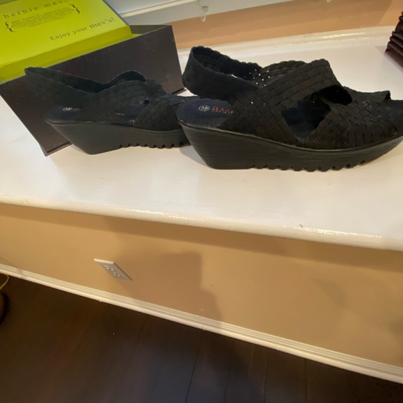 BM Bernie Mev black sandals - Picture 3 of 5